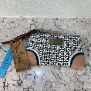 NWT Anna Nova Geometric Women's Wallet- Clutch